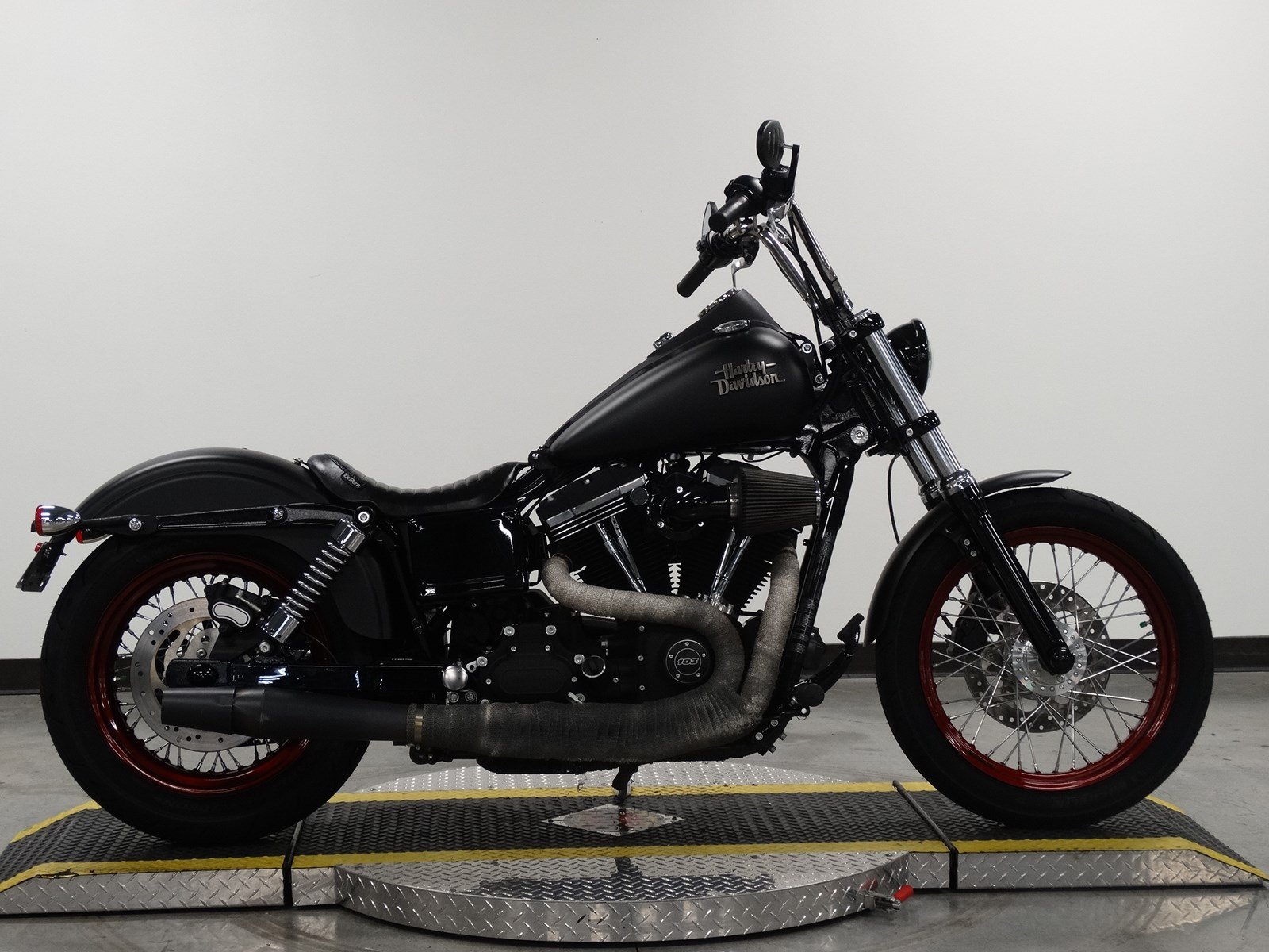 Pre-Owned 2014 Harley-Davidson Dyna Street Bob FXDB Dyna in Olathe # ...