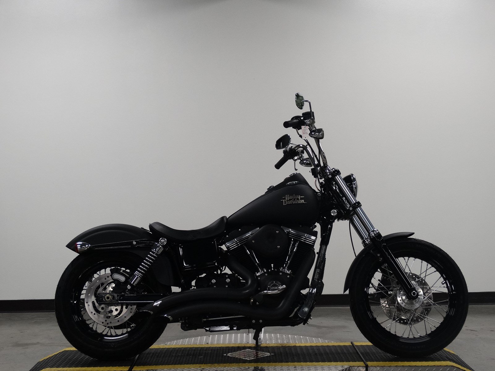 Pre-Owned 2015 Harley-Davidson Dyna Street Bob FXDB Dyna ...