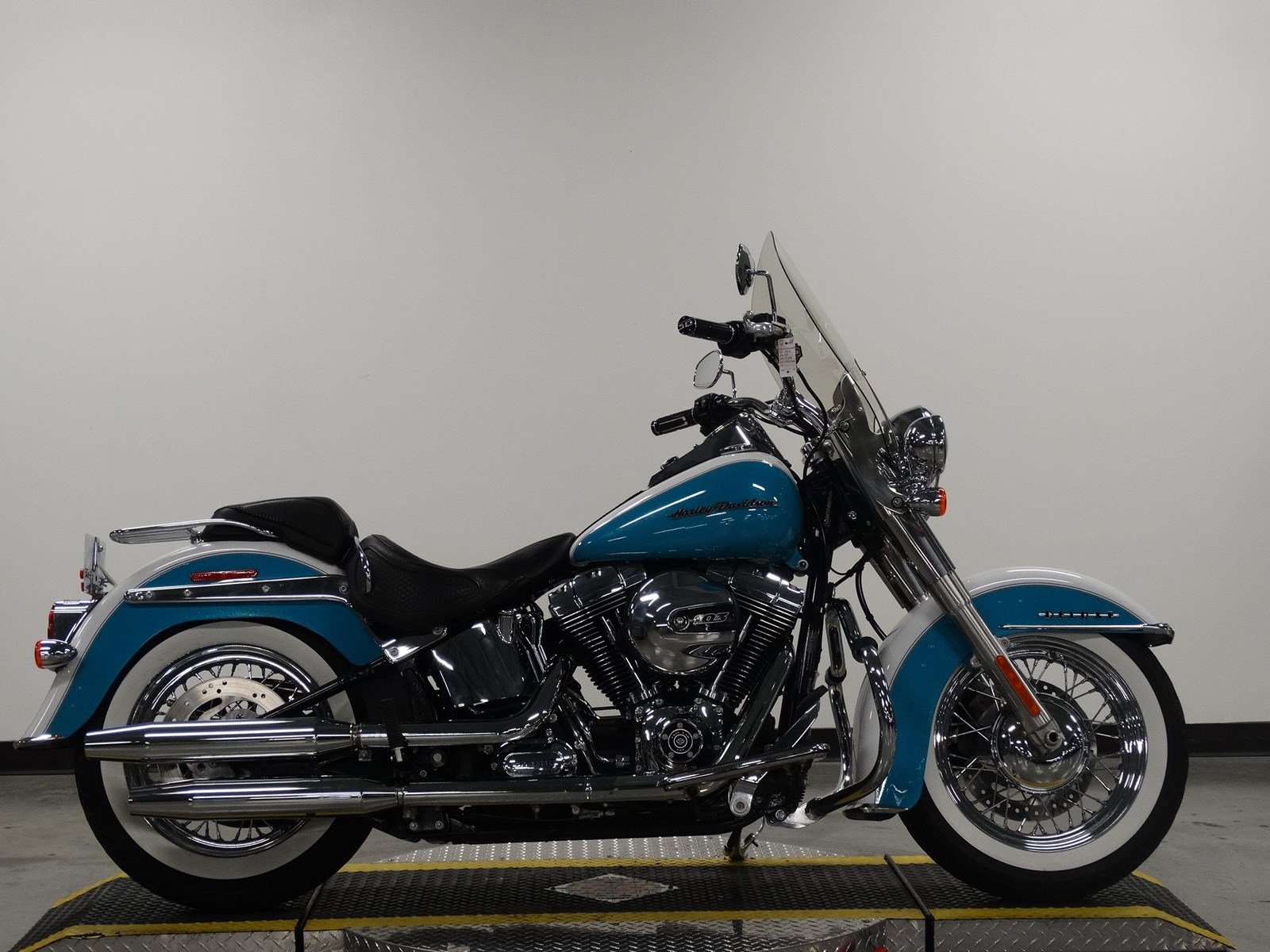 Pre-Owned 2016 Harley-Davidson Softail Deluxe FLSTN Softail In Olathe # ...