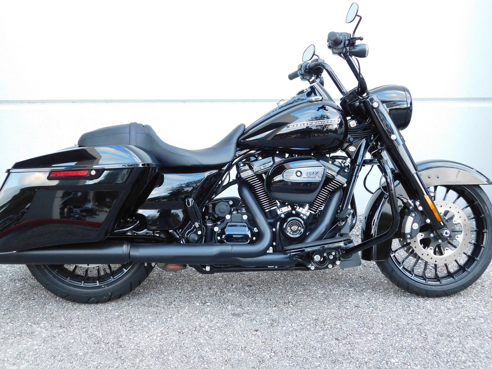 Pre-Owned 2017 Harley-Davidson Road King Special FLHRXS Touring in ...