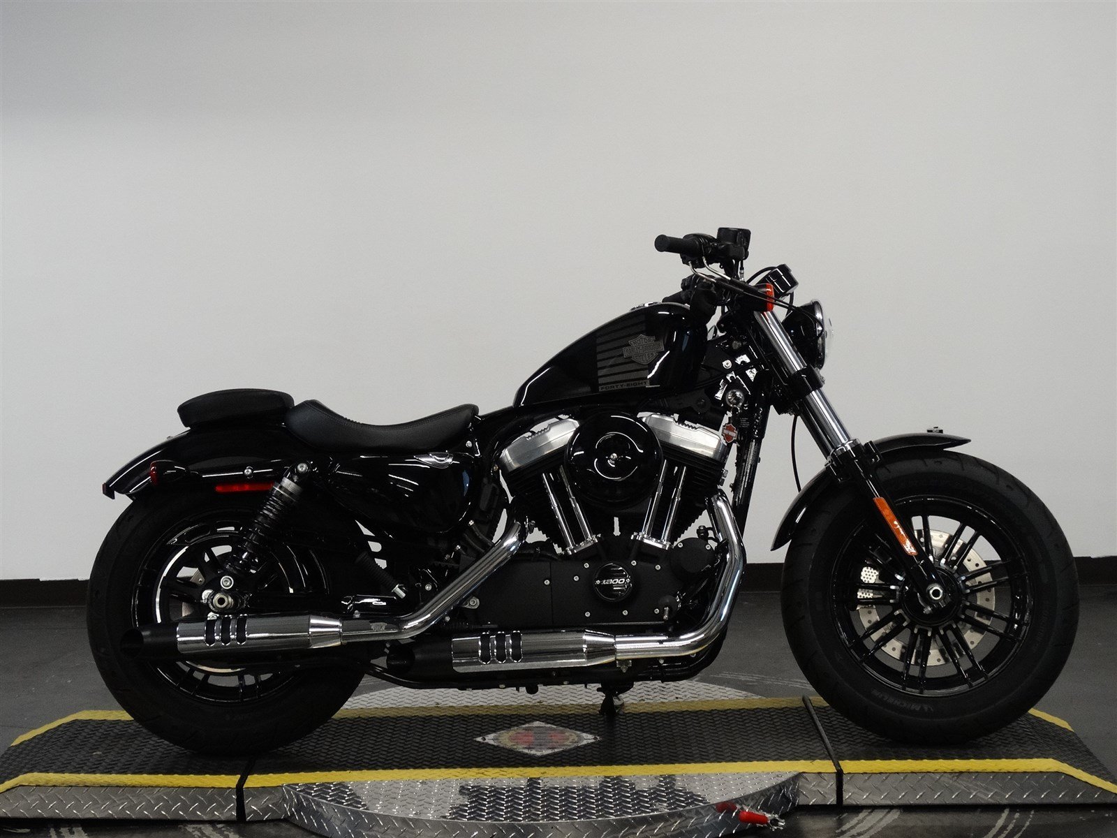 Pre-Owned 2016 Harley-Davidson Sportster Forty-Eight XL1200X Sportster ...