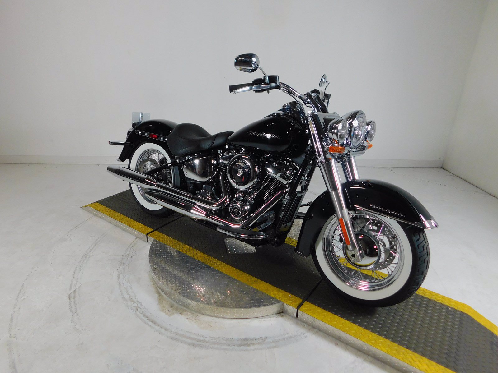 2020 softail standard for sale